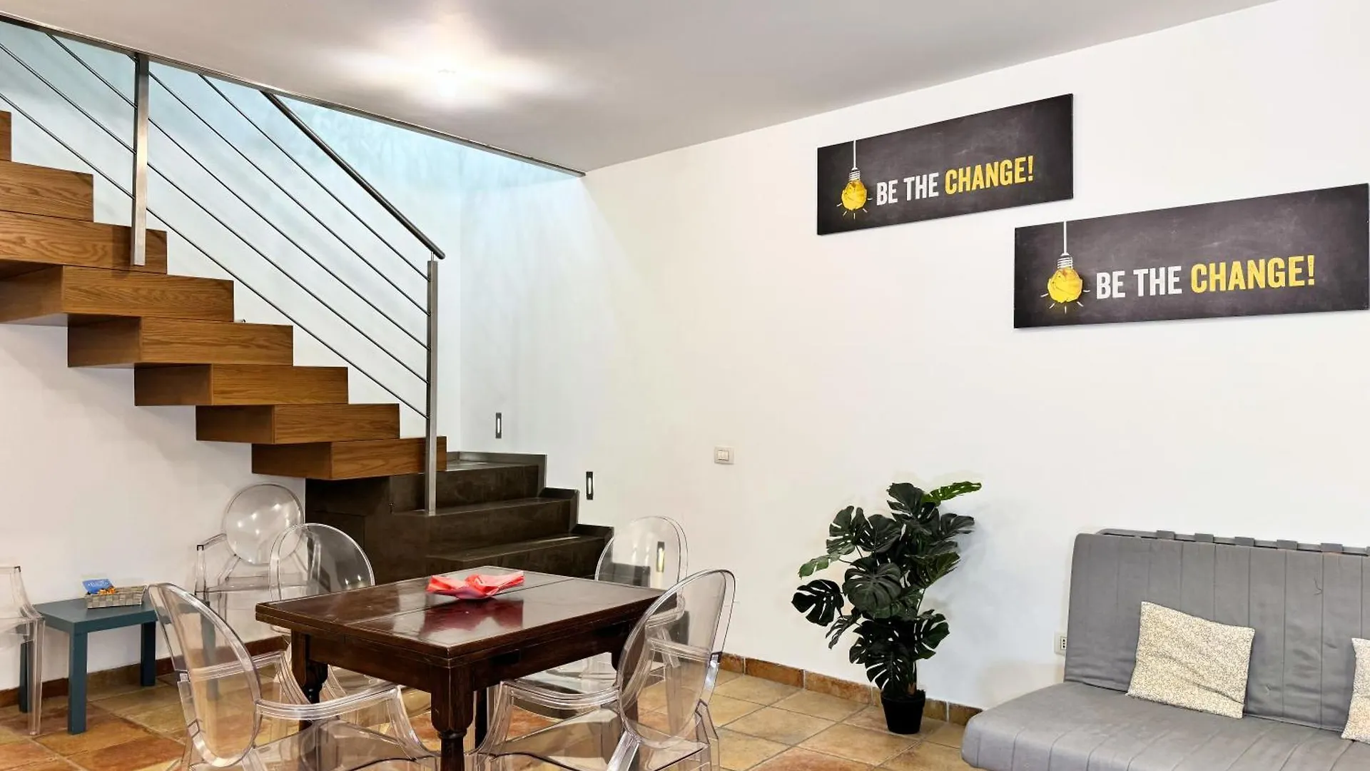 Luxury Central Loft Palermo 0*,  Itália